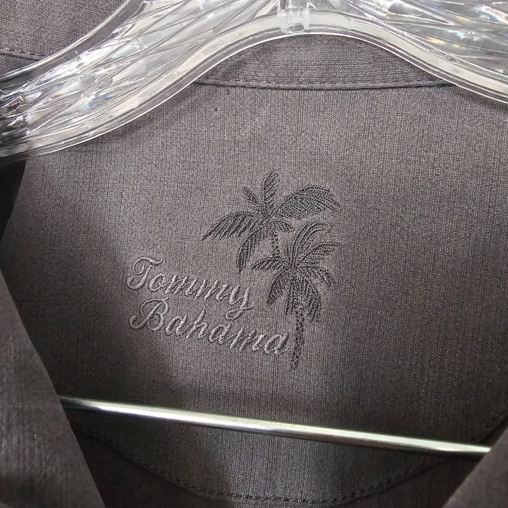 Tommy Bahama Port Authority Silk Camp Shirt Gray Wine Sailboat Graphic Mens XL - Picture 6 of 7